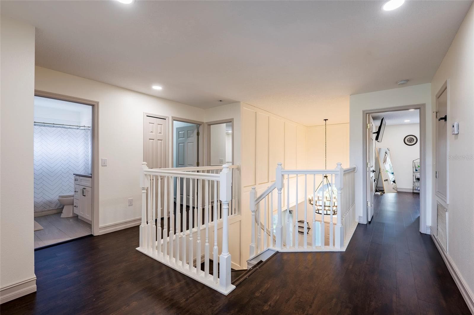 Single Family Residence at 18182 SANDY POINTE DR, TAMPA, photo 30 of 57
