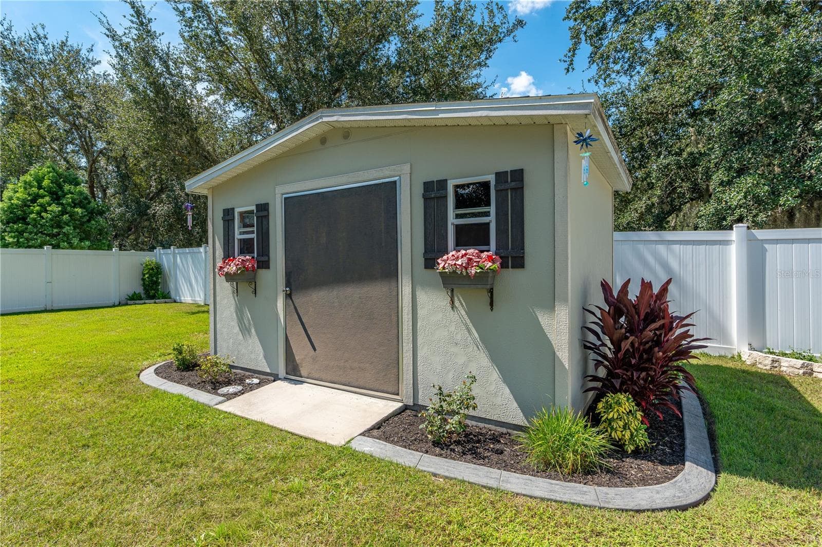 Single Family Residence at 600 SUGAR RIDGE DR, DELAND, photo 8 of 46