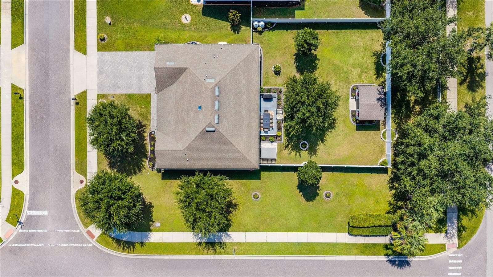 Single Family Residence at 600 SUGAR RIDGE DR, DELAND, photo 42 of 46
