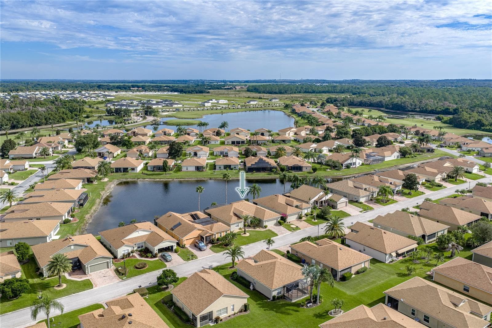 The entrance to Lake Ashton is in the background, making easy access to the outside world easy. - 4232 DORNOCH DR, LAKE WALES
