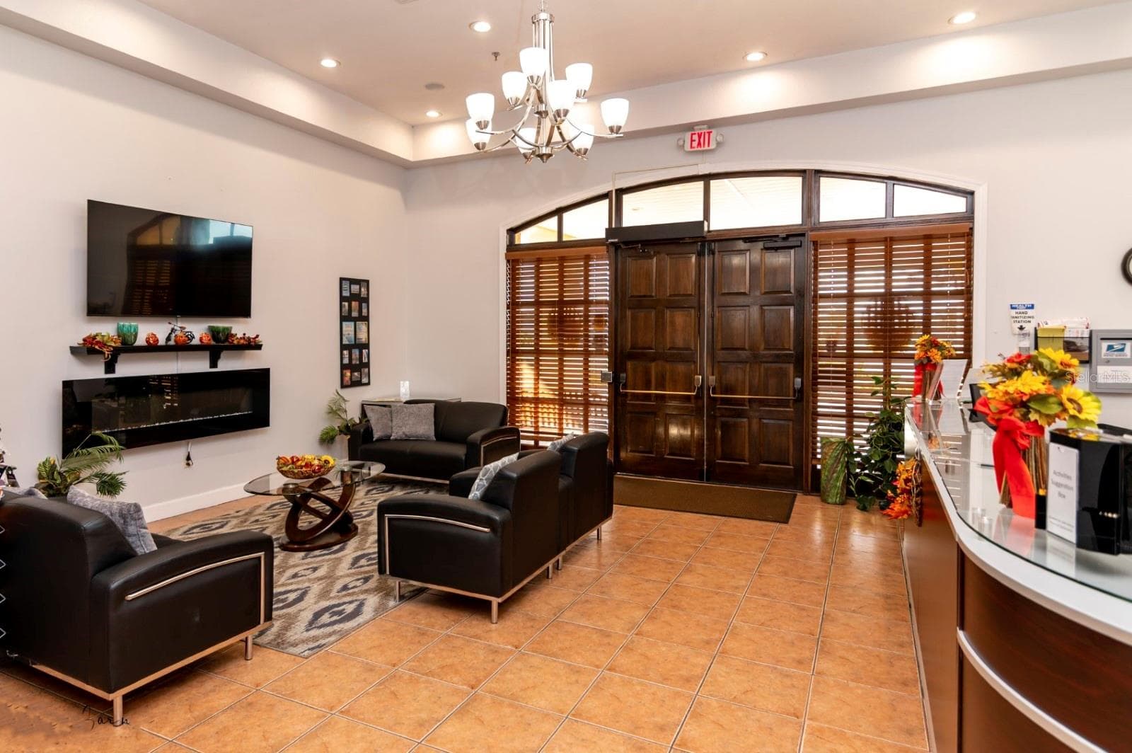 The foyer at the Health and Fitness Center holds the activities desk where the many events and activities are planned and scheduled. - 4232 DORNOCH DR, LAKE WALES