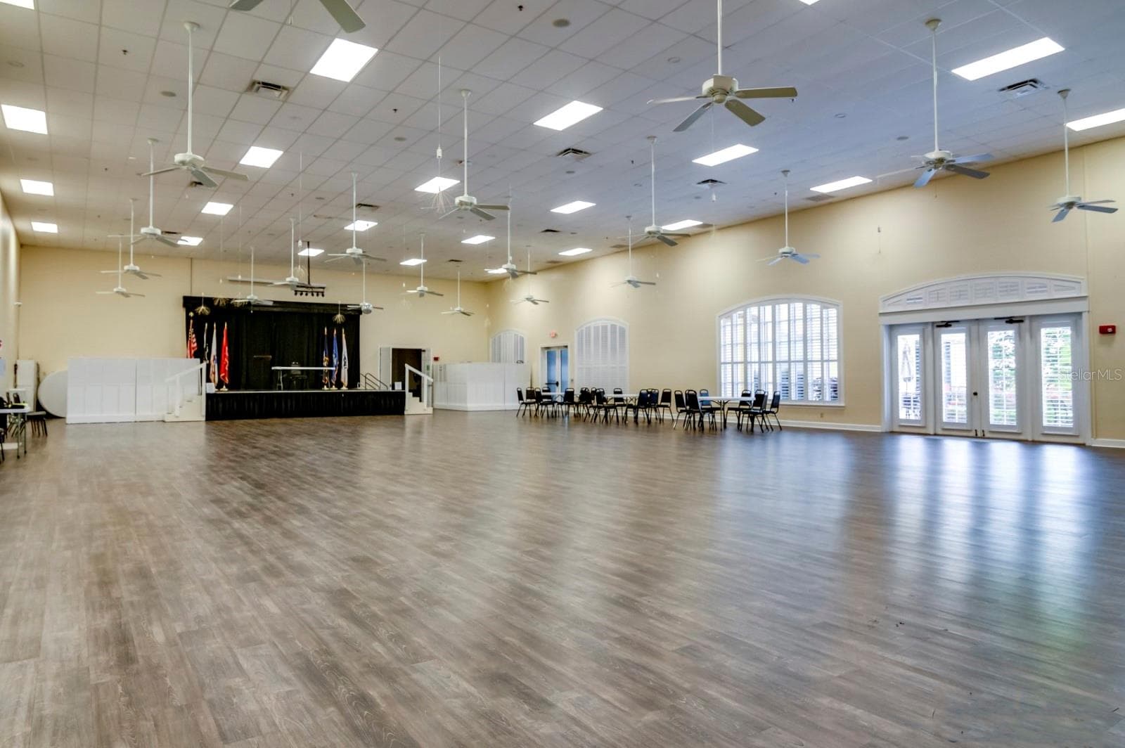 The Health and Fitness Center's ballroom is used for large group exercise classes and a wide variety of social events throughout the year. - 4232 DORNOCH DR, LAKE WALES