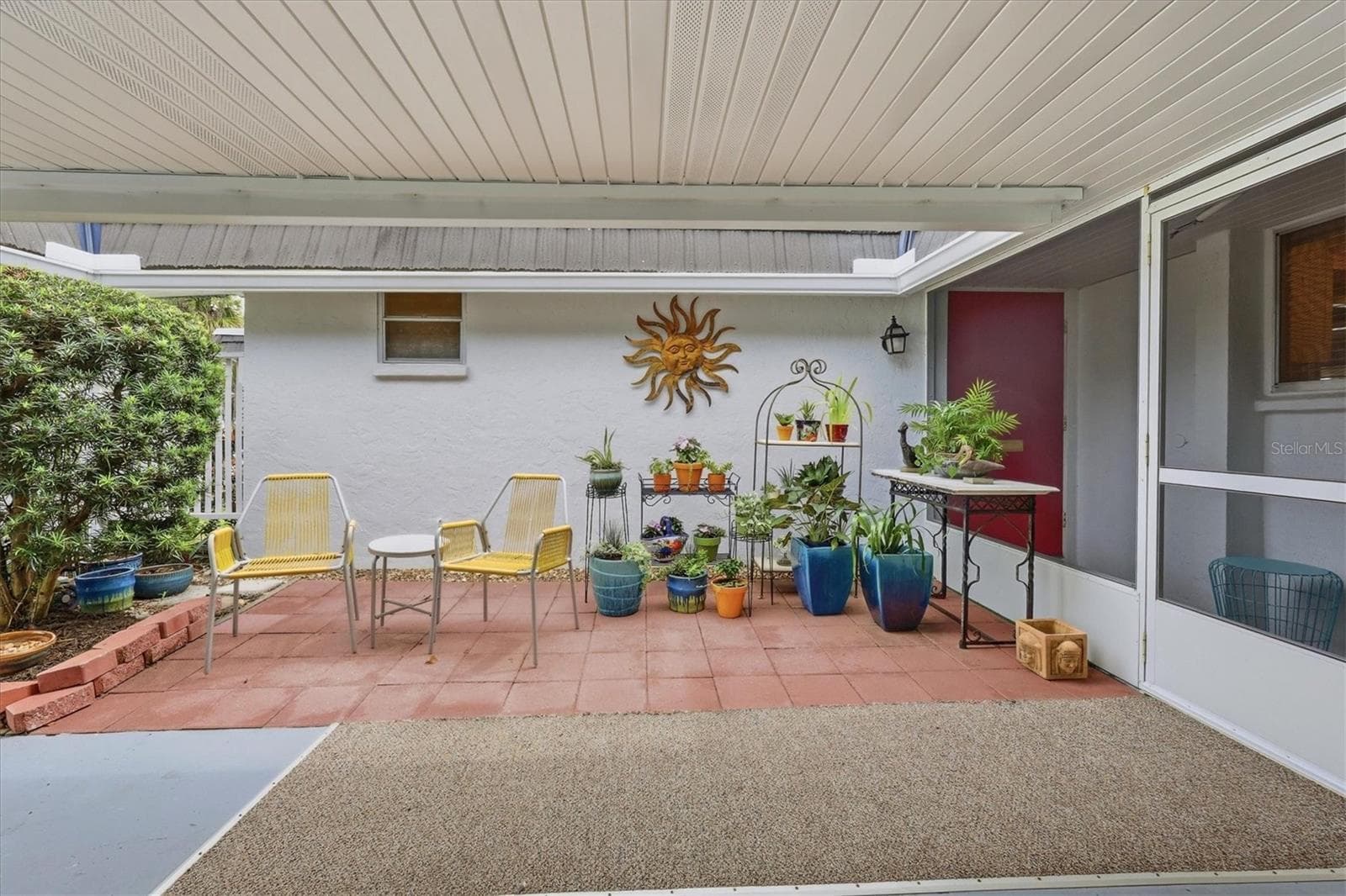 Front Courtyard - 3944 LAKESIDE RD #160, SARASOTA
