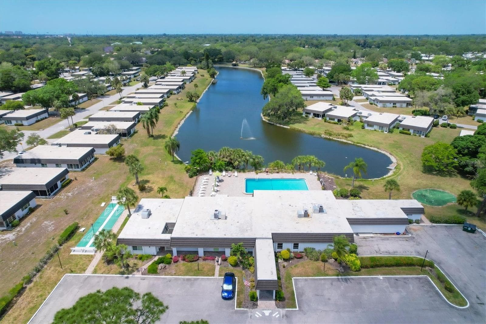 Rec Center - 3944 LAKESIDE RD #160, SARASOTA