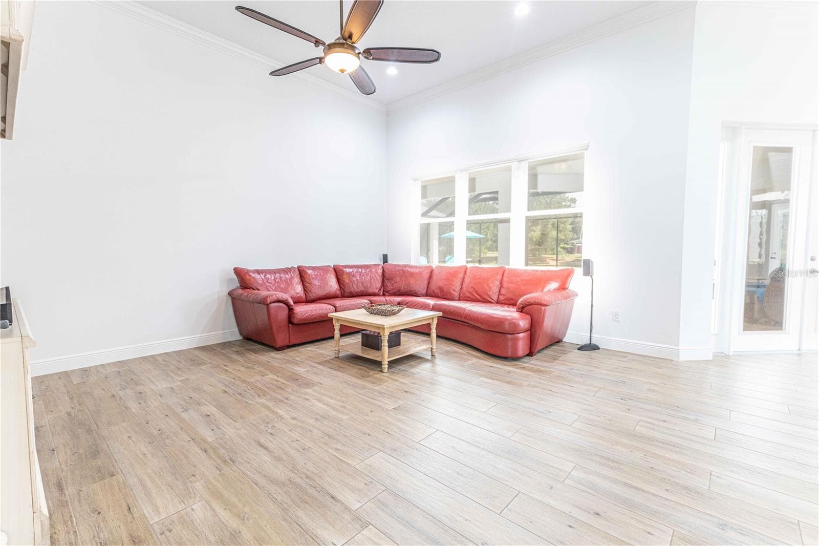 Additional living area - 10640 NE 27TH ST, OXFORD