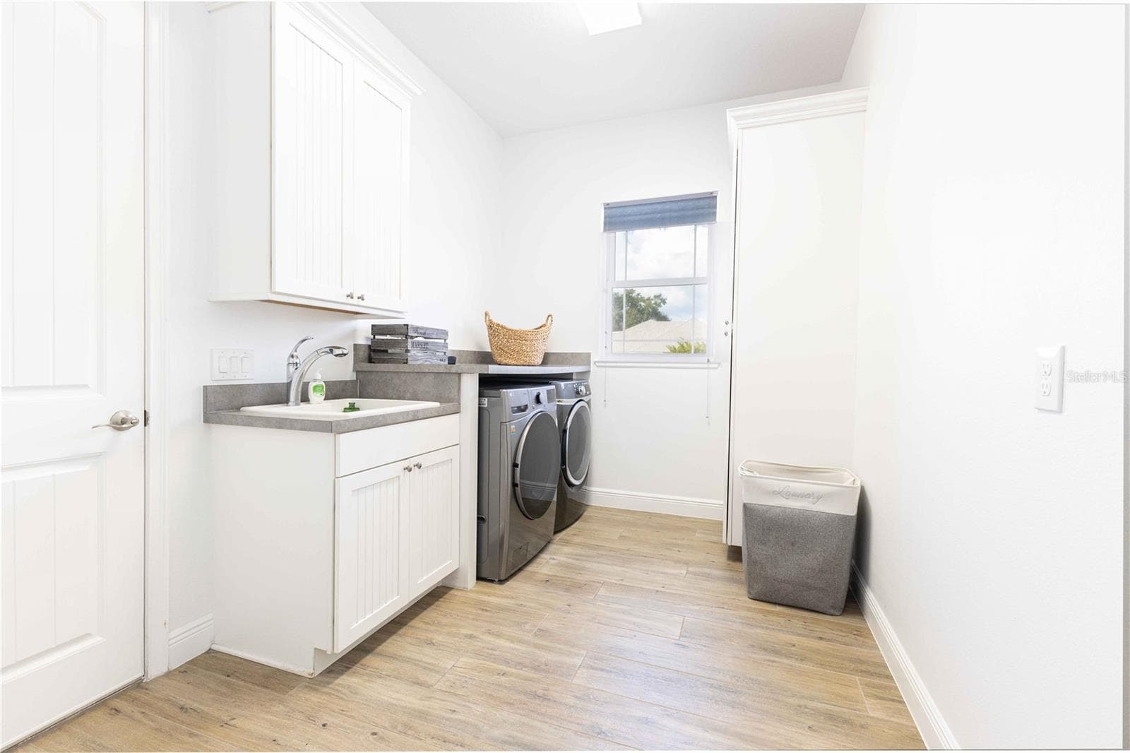 Laundry room - 10640 NE 27TH ST, OXFORD