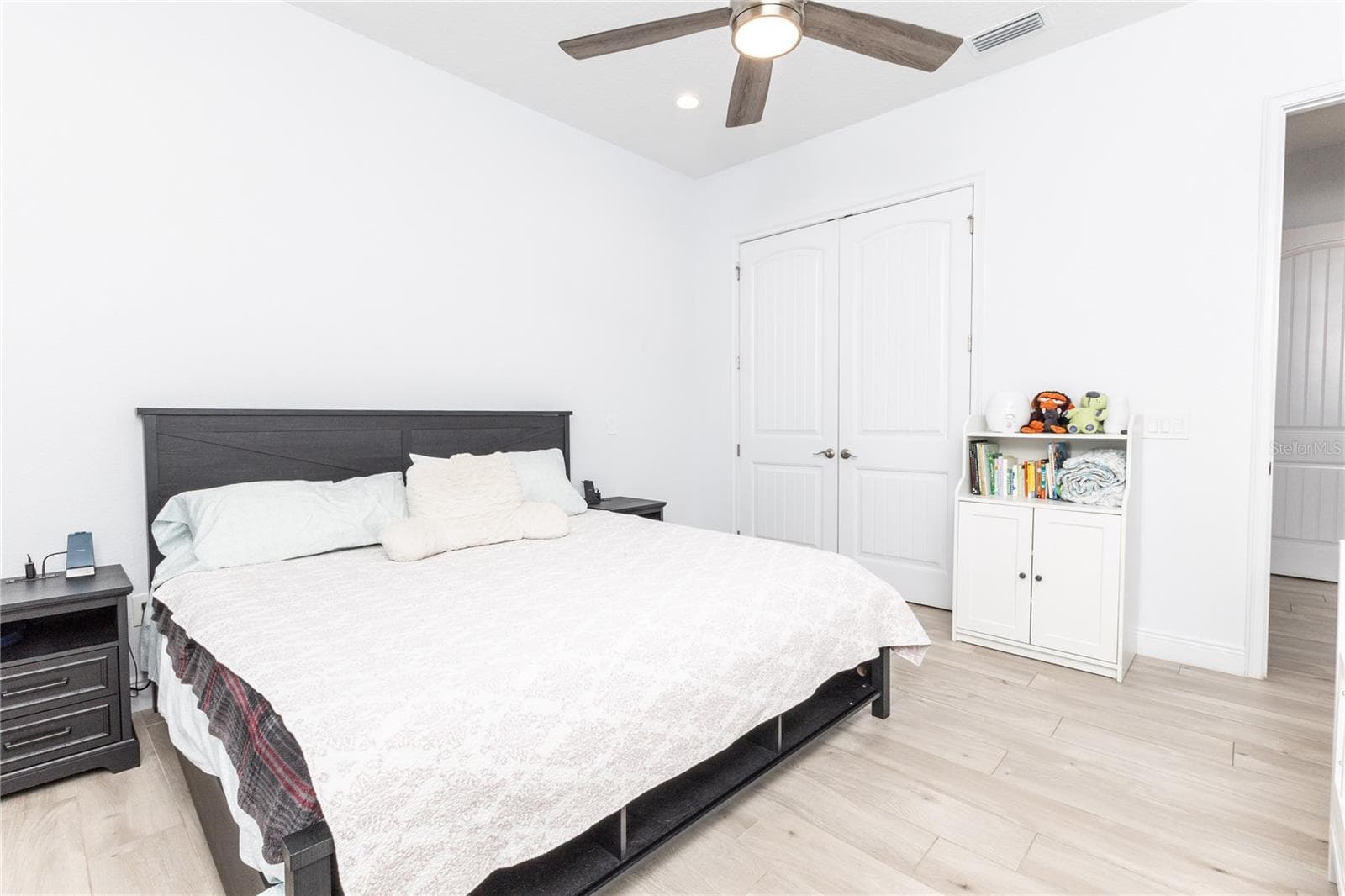 Bedroom of In-Law Suite - 10640 NE 27TH ST, OXFORD