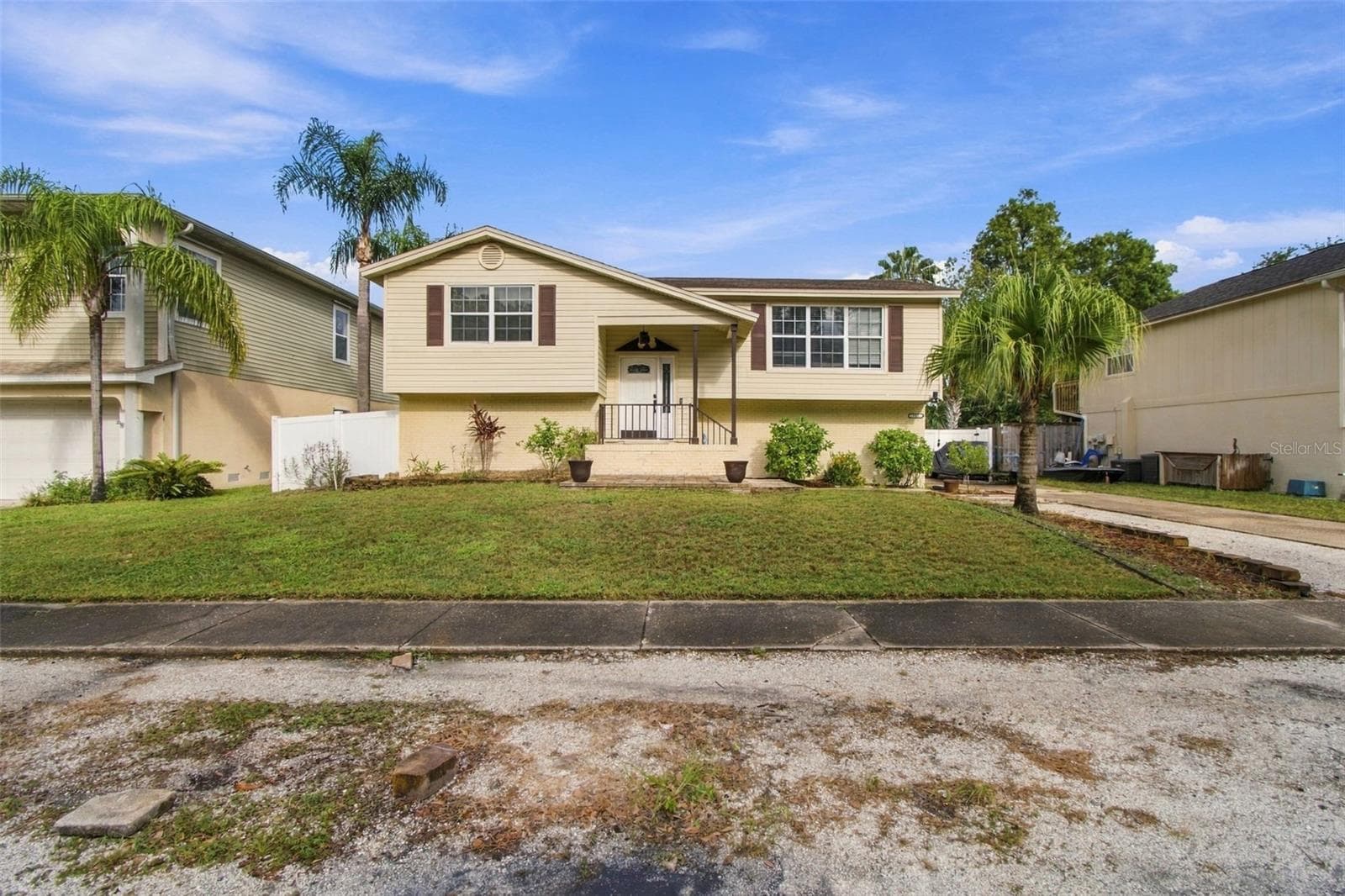 Single Family Residence at 915 LYNNLEA LN, TARPON SPRINGS, photo 8 of 66