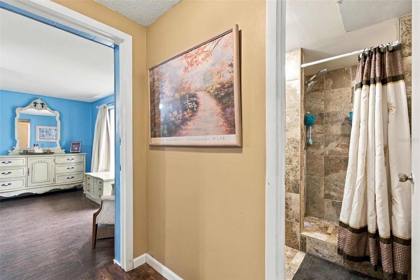 MBR Suite - 915 LYNNLEA LN, TARPON SPRINGS