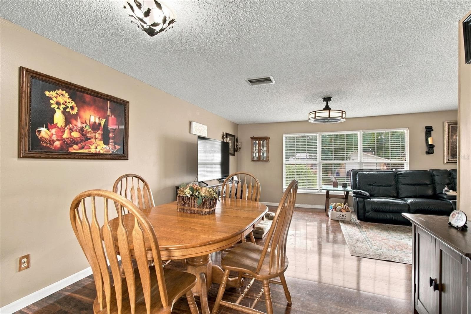 Dining area - 915 LYNNLEA LN, TARPON SPRINGS