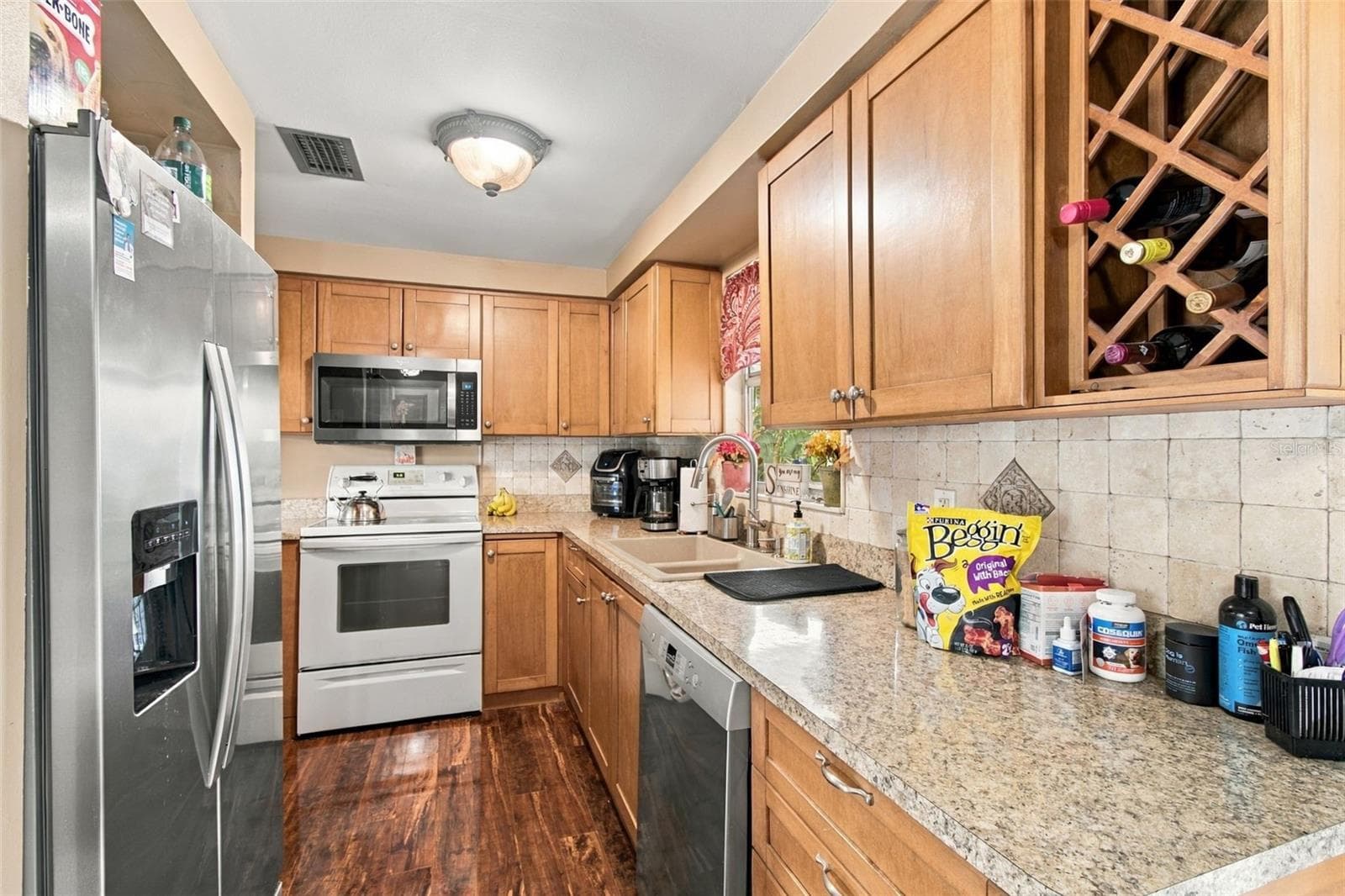 Kitchen - 915 LYNNLEA LN, TARPON SPRINGS