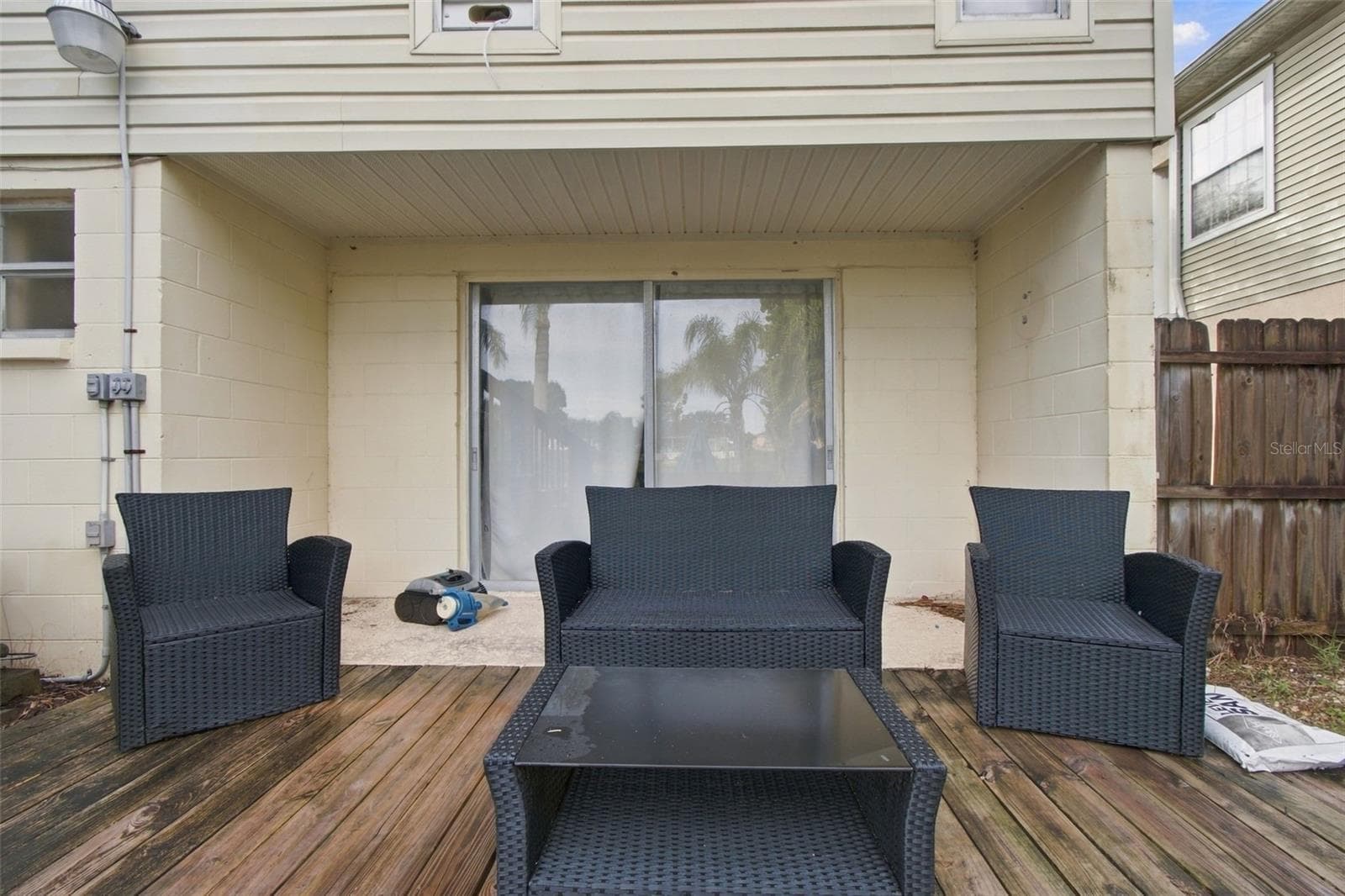 Lower patio - 915 LYNNLEA LN, TARPON SPRINGS