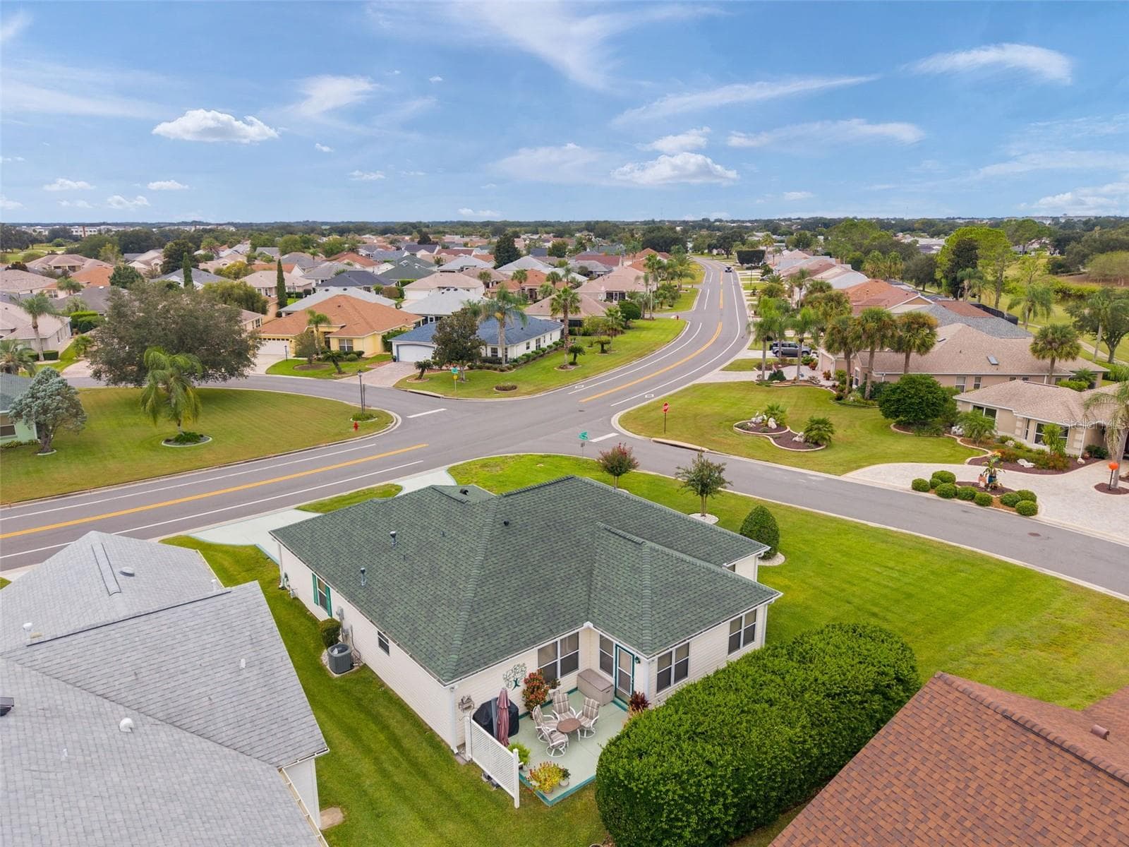 Single Family Residence at 3067 SOUTHERN TRCE, THE VILLAGES, photo 49 of 50