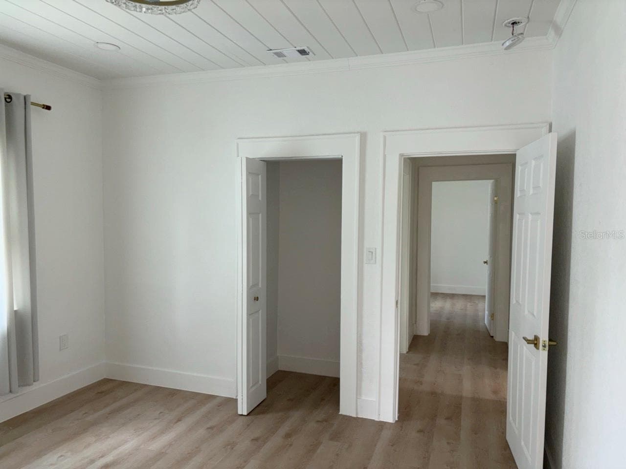 Single Family Residence at 5108 N SUWANEE AVE, TAMPA, photo 18 of 23