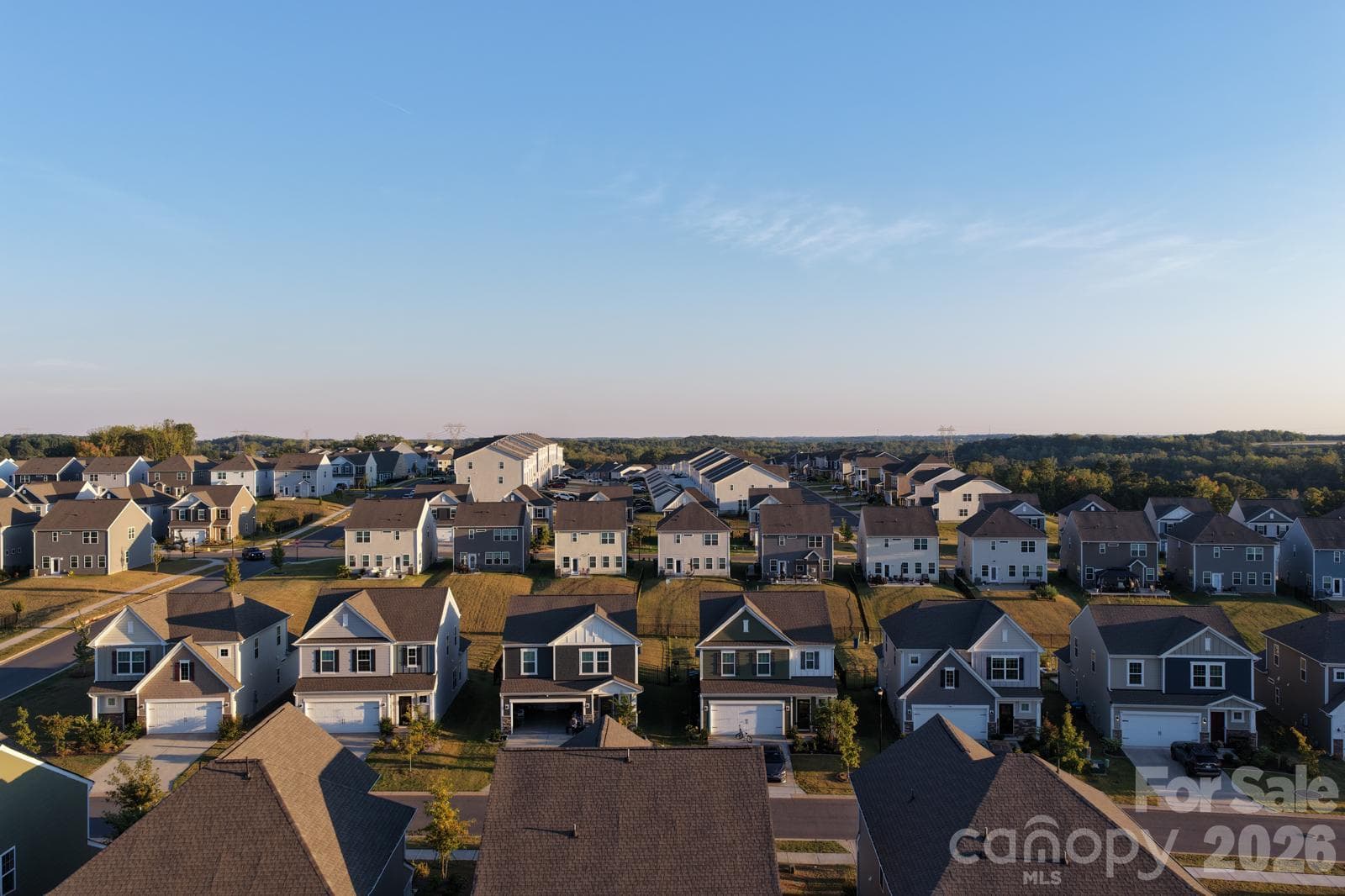 Single Family Residence at 352 Runner Stone Lane, Fort Mill, photo 12 of 36
