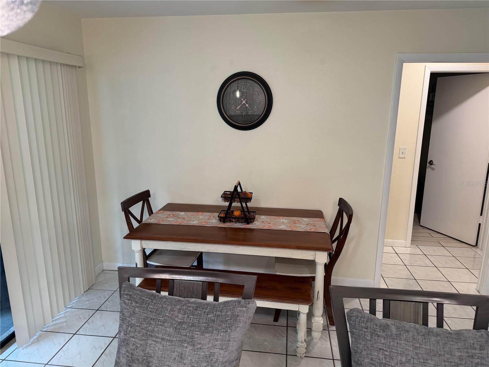 Single Family Residence at 2158 BEVERLY LN, CLEARWATER, photo 16 of 33