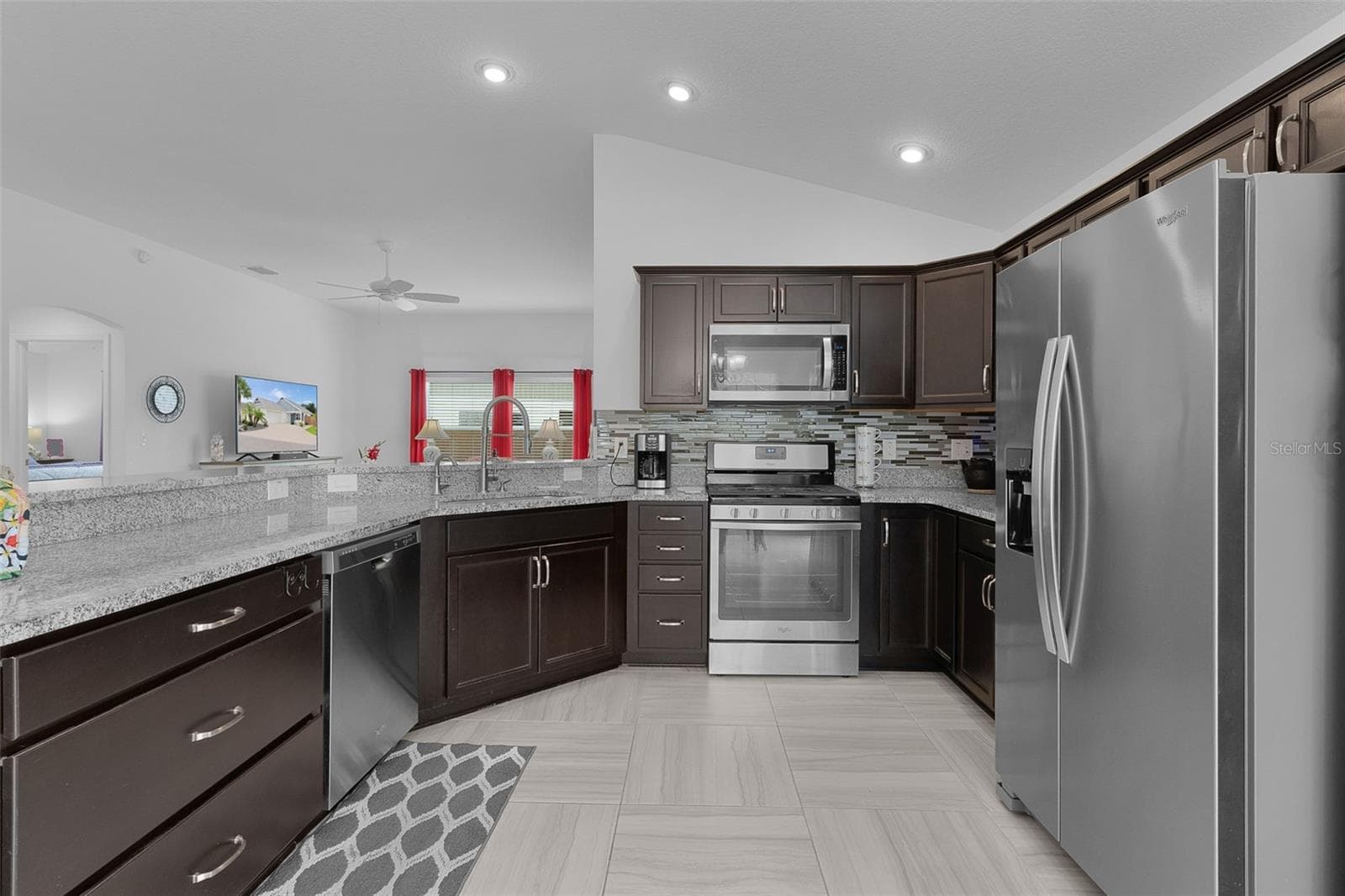 Ample cabinets & workspace - 3144 ROBBS RD, THE VILLAGES