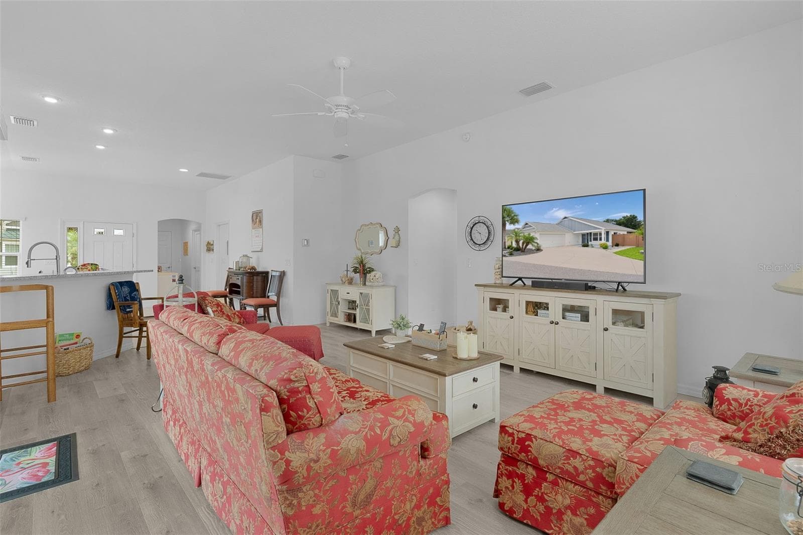 Villa at 3144 ROBBS RD, THE VILLAGES, photo 15 of 60