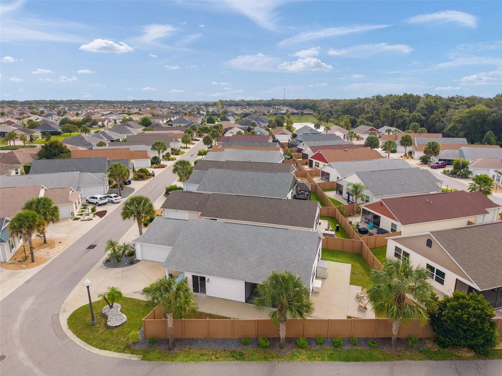 Villa at 3144 ROBBS RD, THE VILLAGES, photo 44 of 60