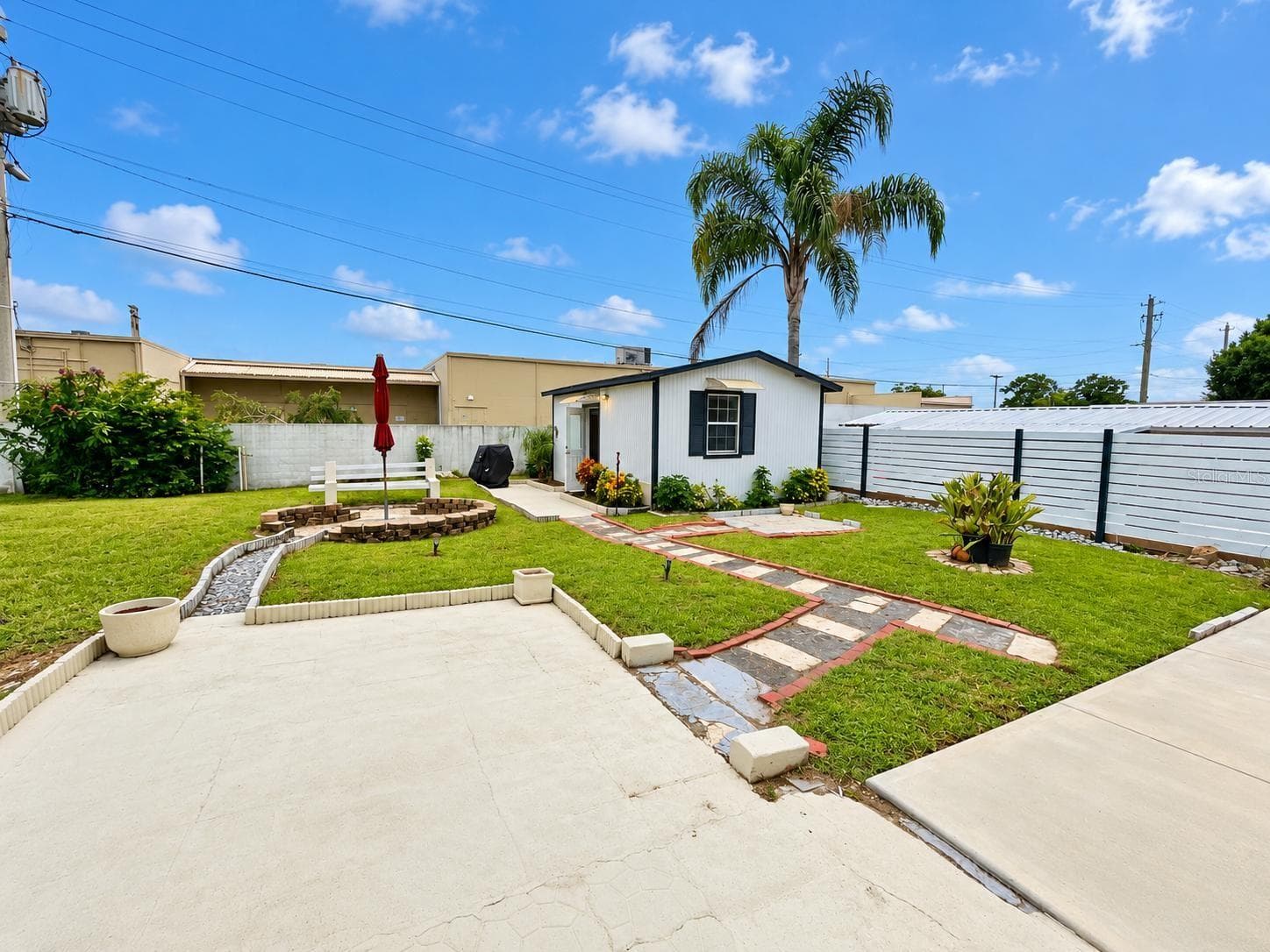 Single Family Residence at 8512 SUNBEAM LN, TAMPA, photo 41 of 54
