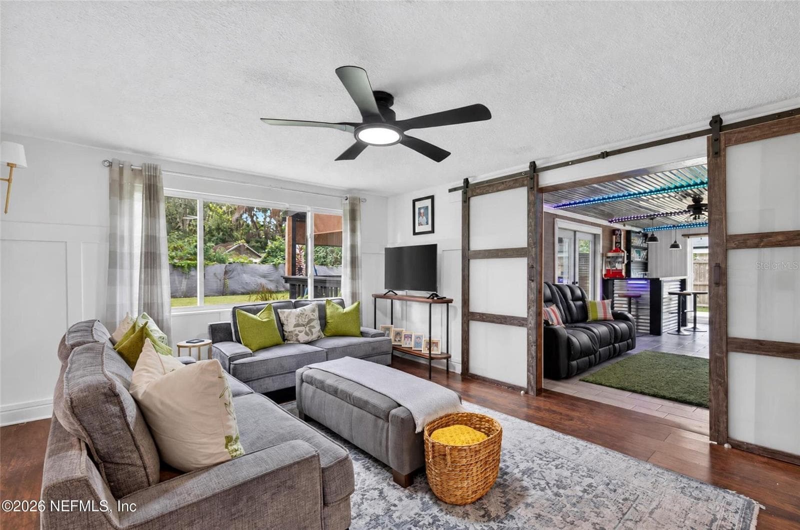 Single Family Residence at 3048 LORMAN DR, JACKSONVILLE, photo 16 of 84