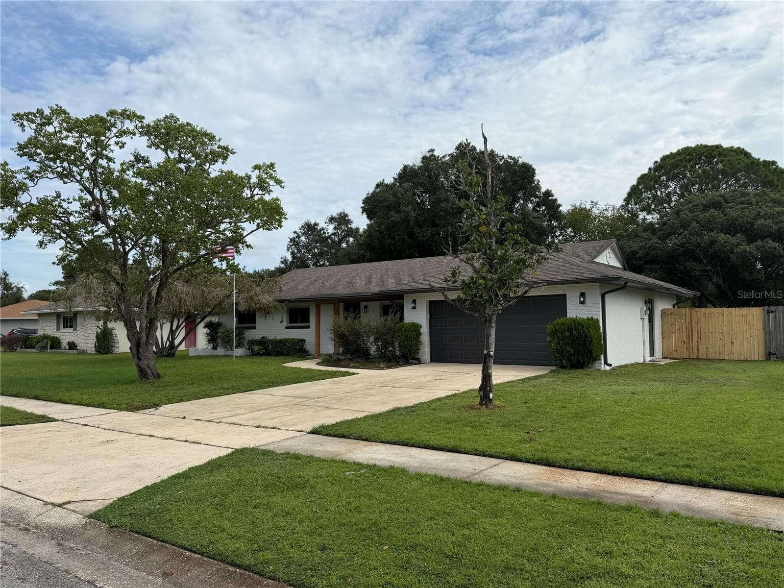 Single Family Residence at 3915 PORT SIMBOR AVE, ORLANDO, photo 3 of 36