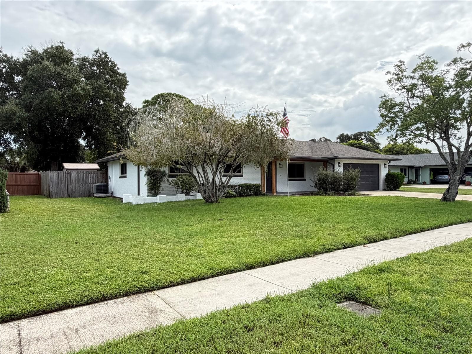 Single Family Residence at 3915 PORT SIMBOR AVE, ORLANDO, photo 5 of 36