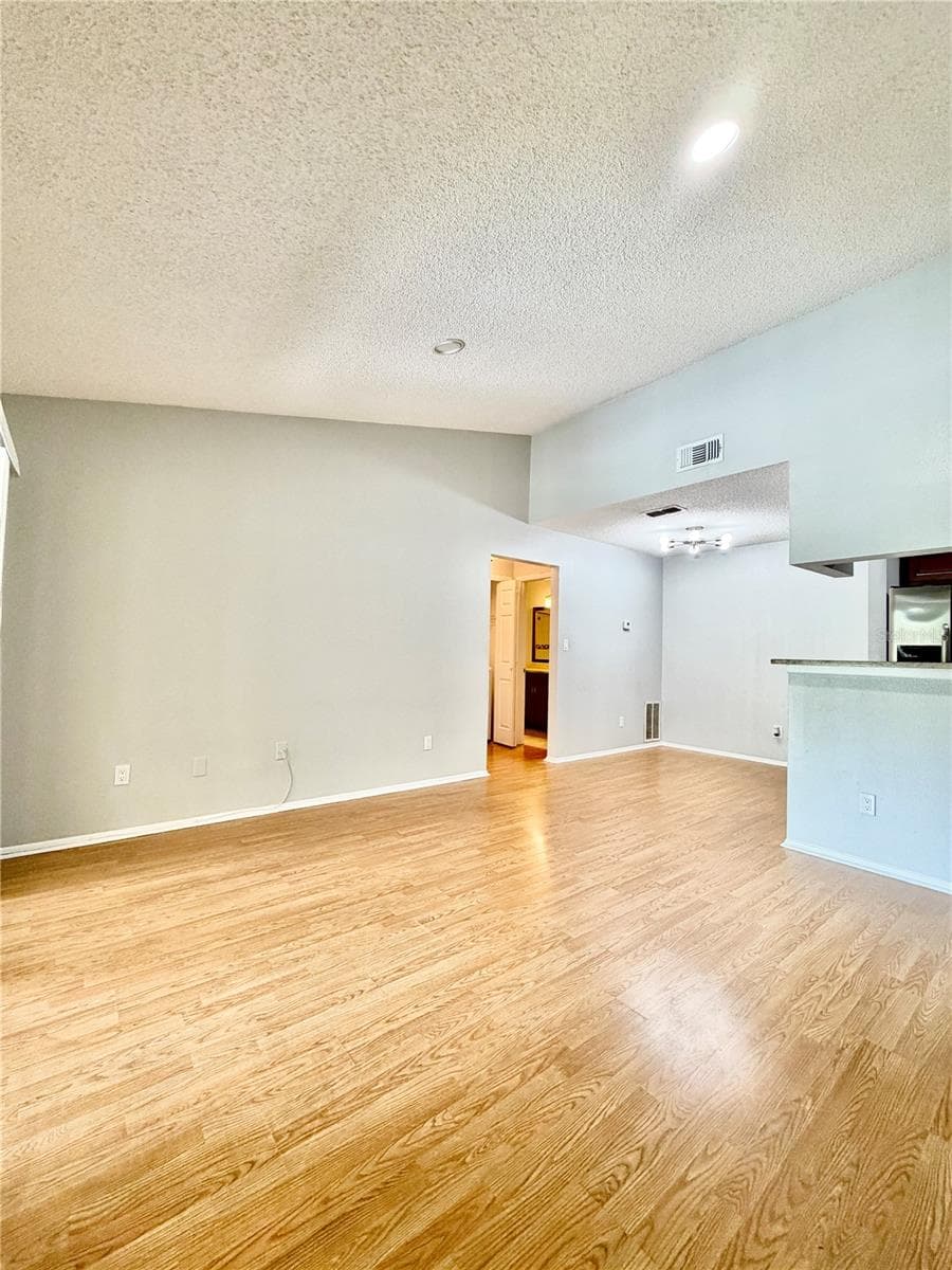 Condominium at 8643 MALLARD RESERVE DR #202, TAMPA, photo 12 of 41
