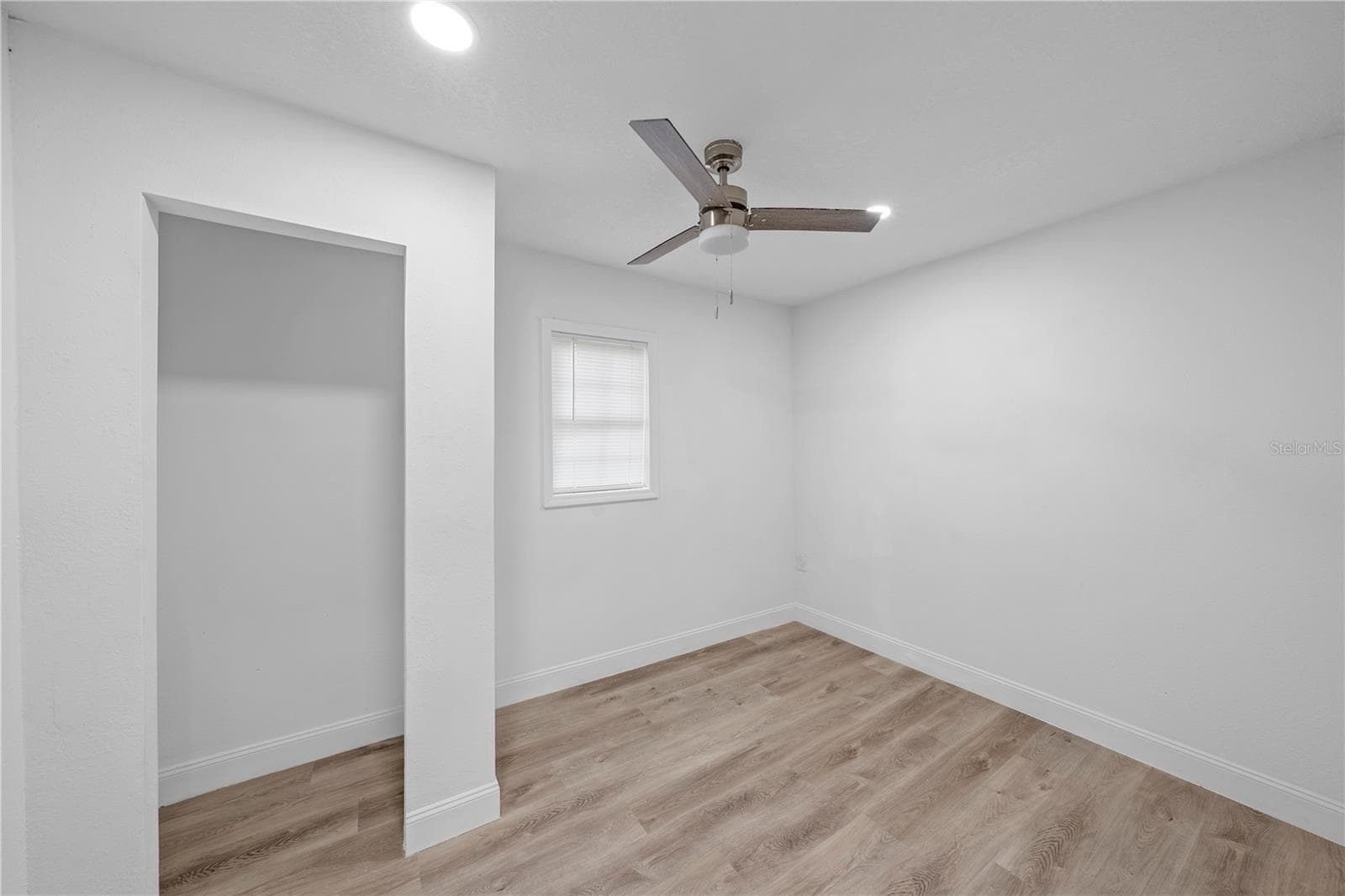 Single Family Residence at 2331 WESTSIDE DR, LEESBURG, photo 25 of 49