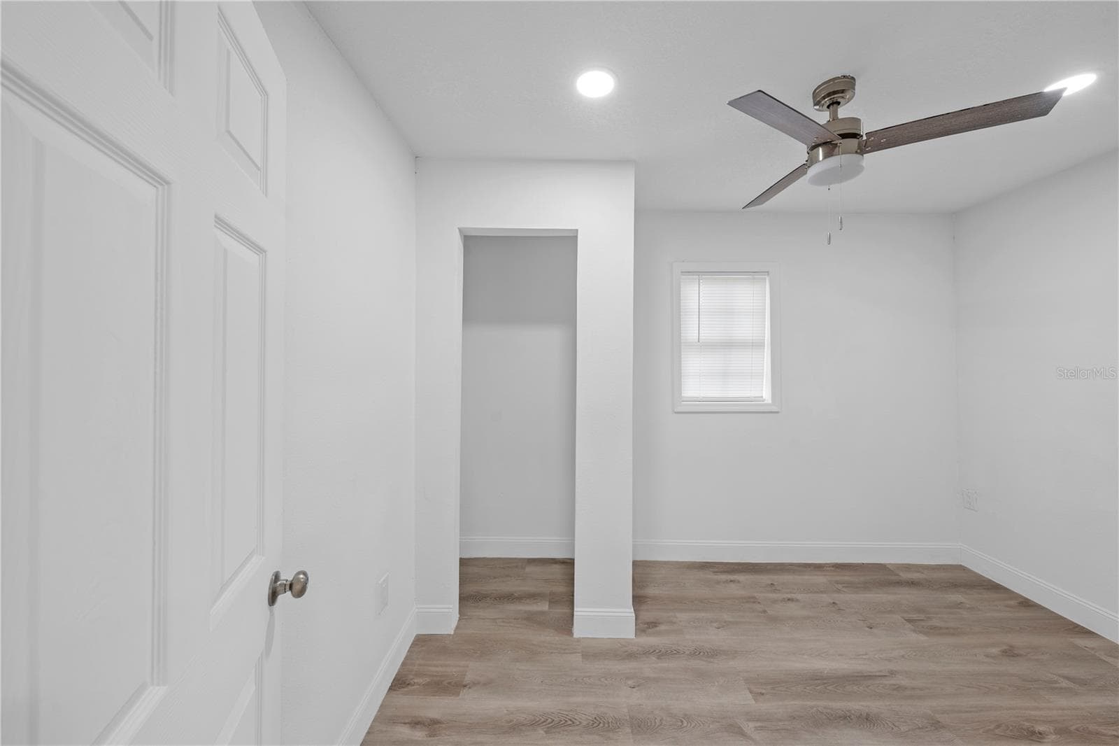 Single Family Residence at 2331 WESTSIDE DR, LEESBURG, photo 26 of 49