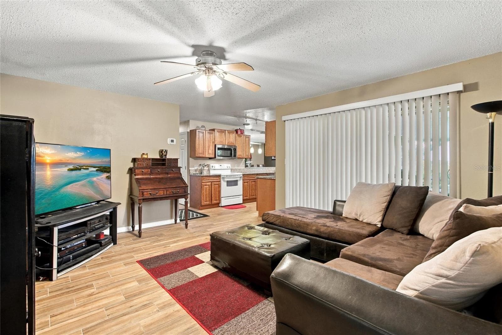 Single Family Residence at 313 ROBIN HILL DR, ALTAMONTE SPRINGS, photo 13 of 31