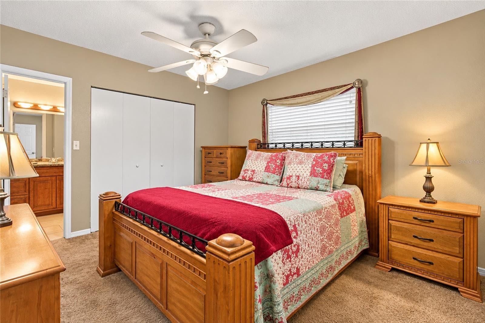 Single Family Residence at 313 ROBIN HILL DR, ALTAMONTE SPRINGS, photo 14 of 31