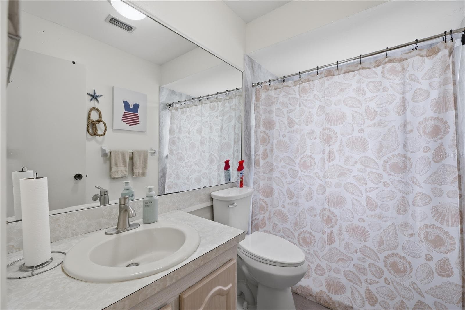 2nd Bathroom - 11733 BAYONET LN, NEW PORT RICHEY