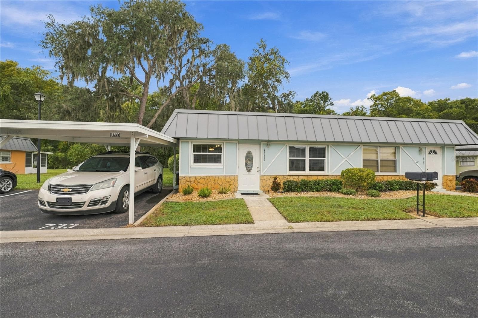 Front of Condo - 11733 BAYONET LN, NEW PORT RICHEY