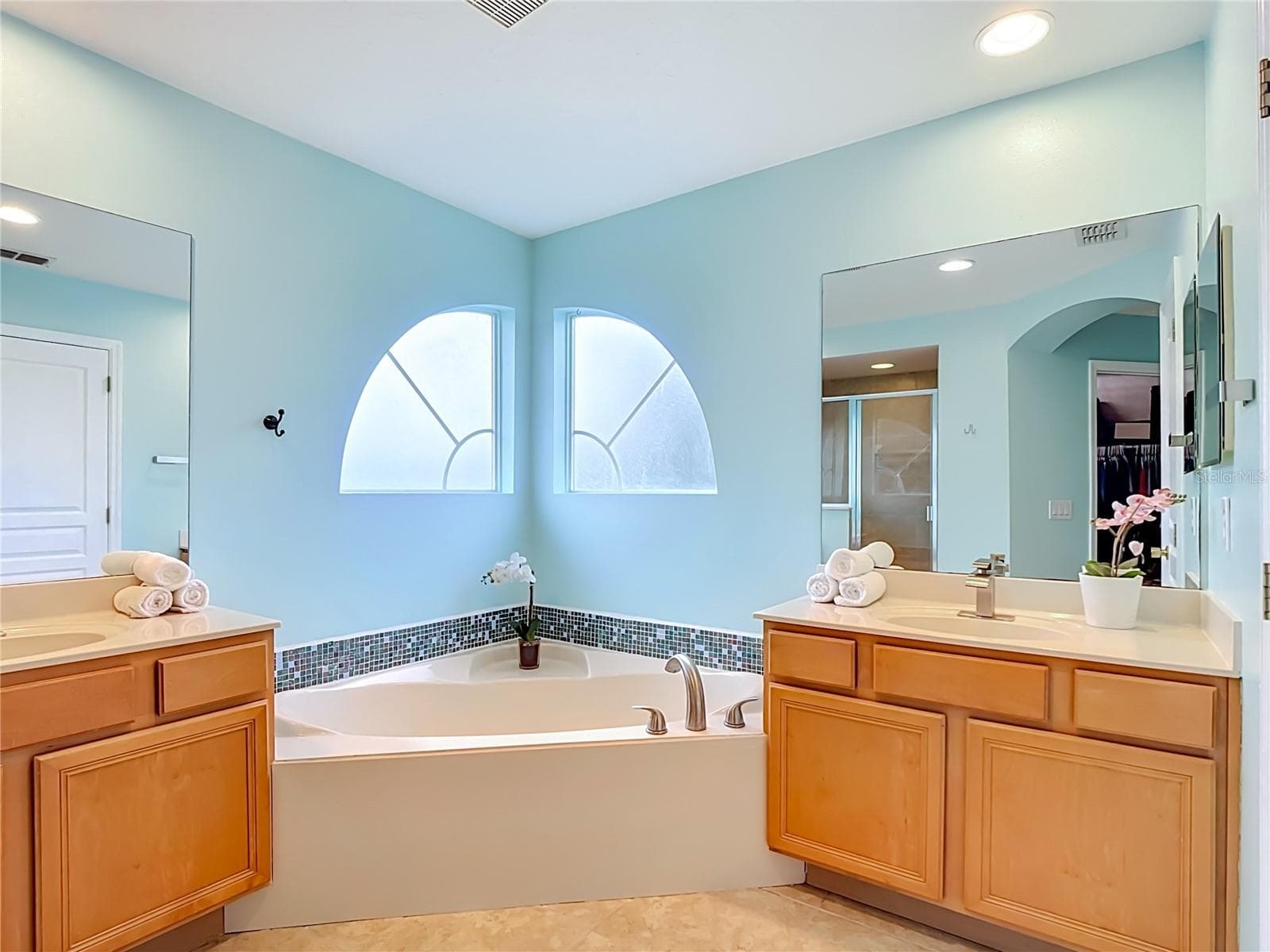 Single Family Residence at 5028 COVEVIEW DR, ST CLOUD, photo 33 of 70