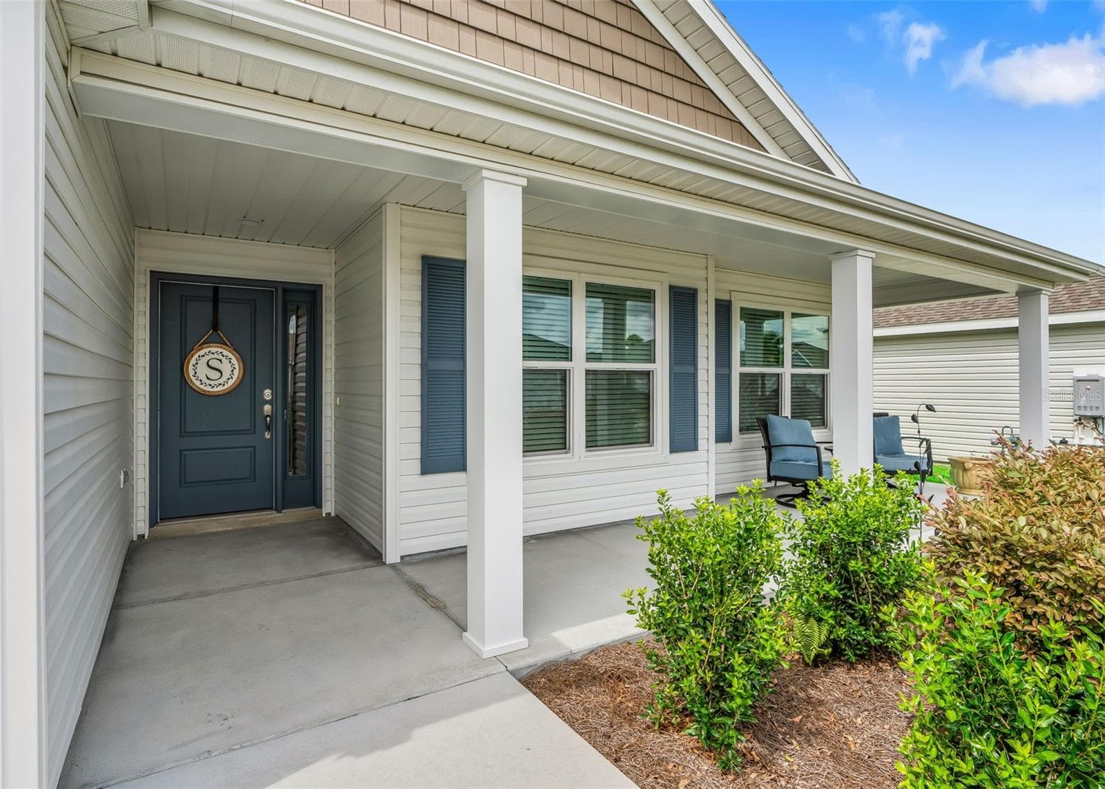 Single Family Residence at 621 CHERRY CREEK WAY, THE VILLAGES, photo 2 of 40