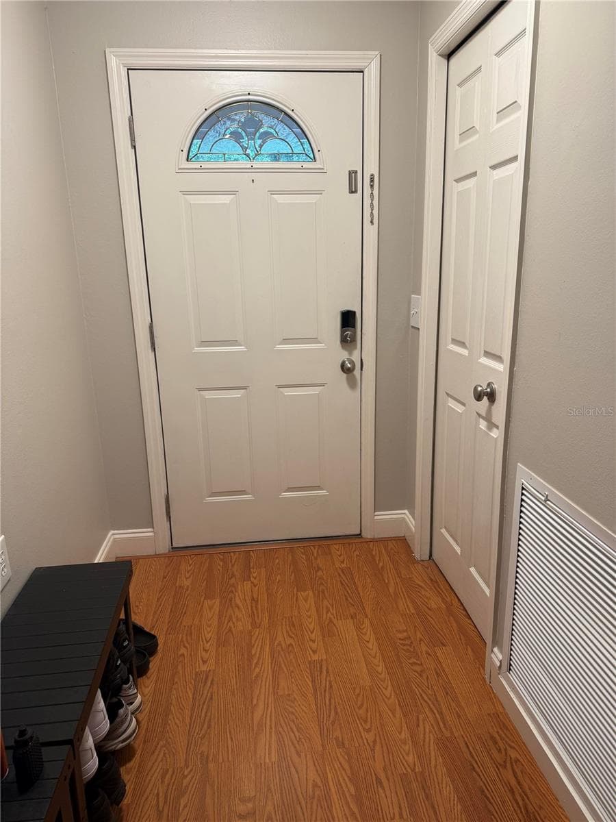 Single Family Residence at 2601 HAMPTON PARK PL, SEFFNER, photo 4 of 19