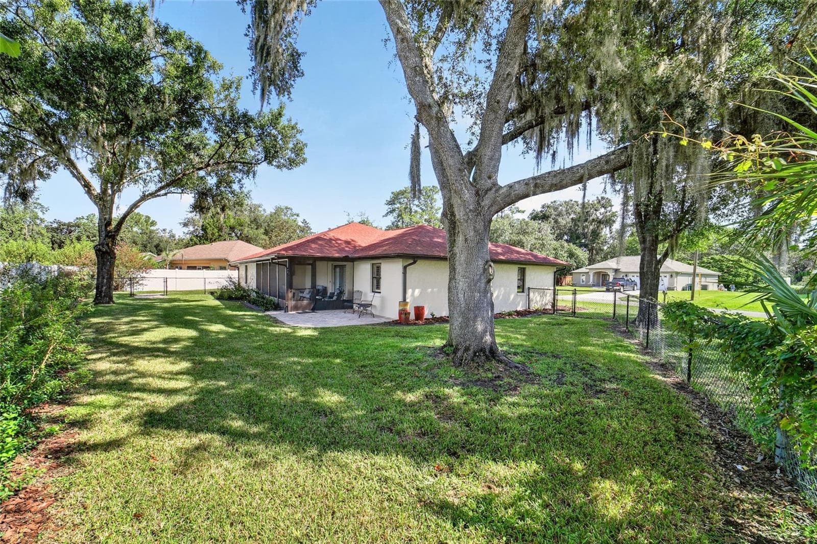 Single Family Residence at 11542 MOCKINGBIRD DR, DUNNELLON, photo 8 of 83