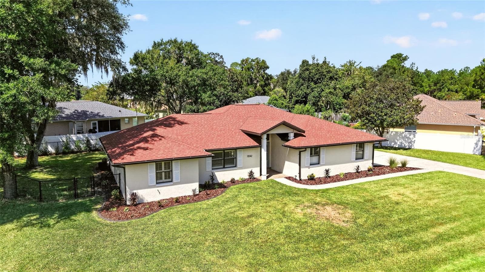 Single Family Residence at 11542 MOCKINGBIRD DR, DUNNELLON, photo 6 of 83