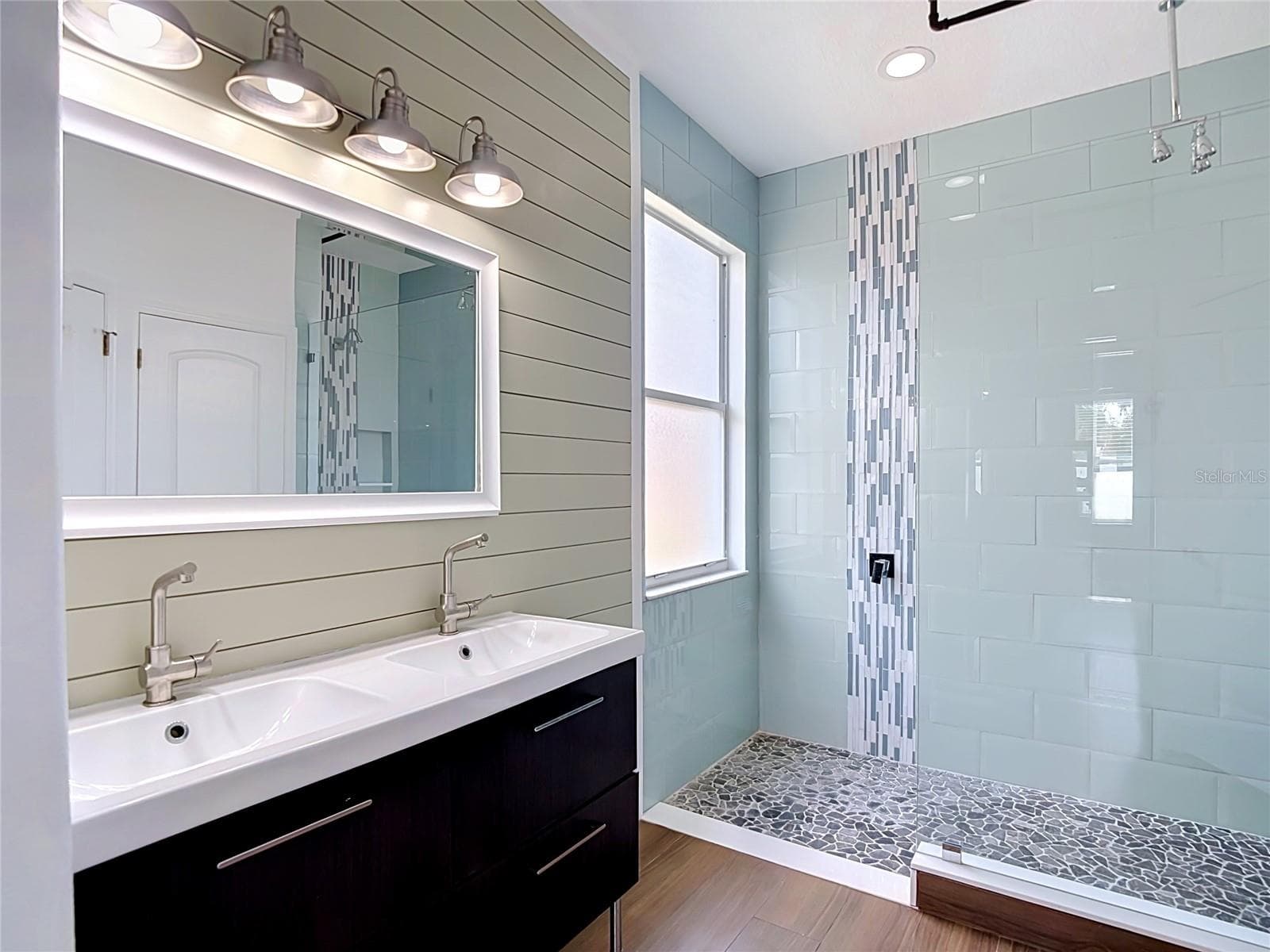 Primary En Suite - 18316 CYPRESS HAVEN DR, TAMPA