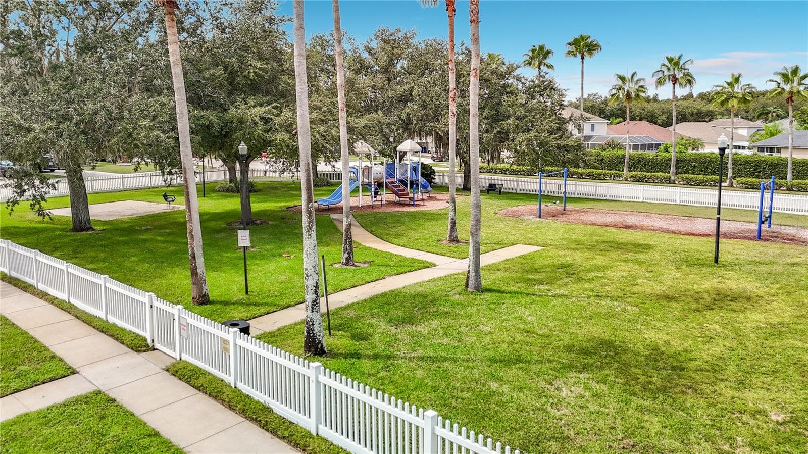 Community Park - 18316 CYPRESS HAVEN DR, TAMPA