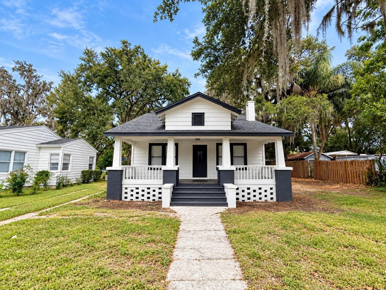 1212 OSCEOLA AVE