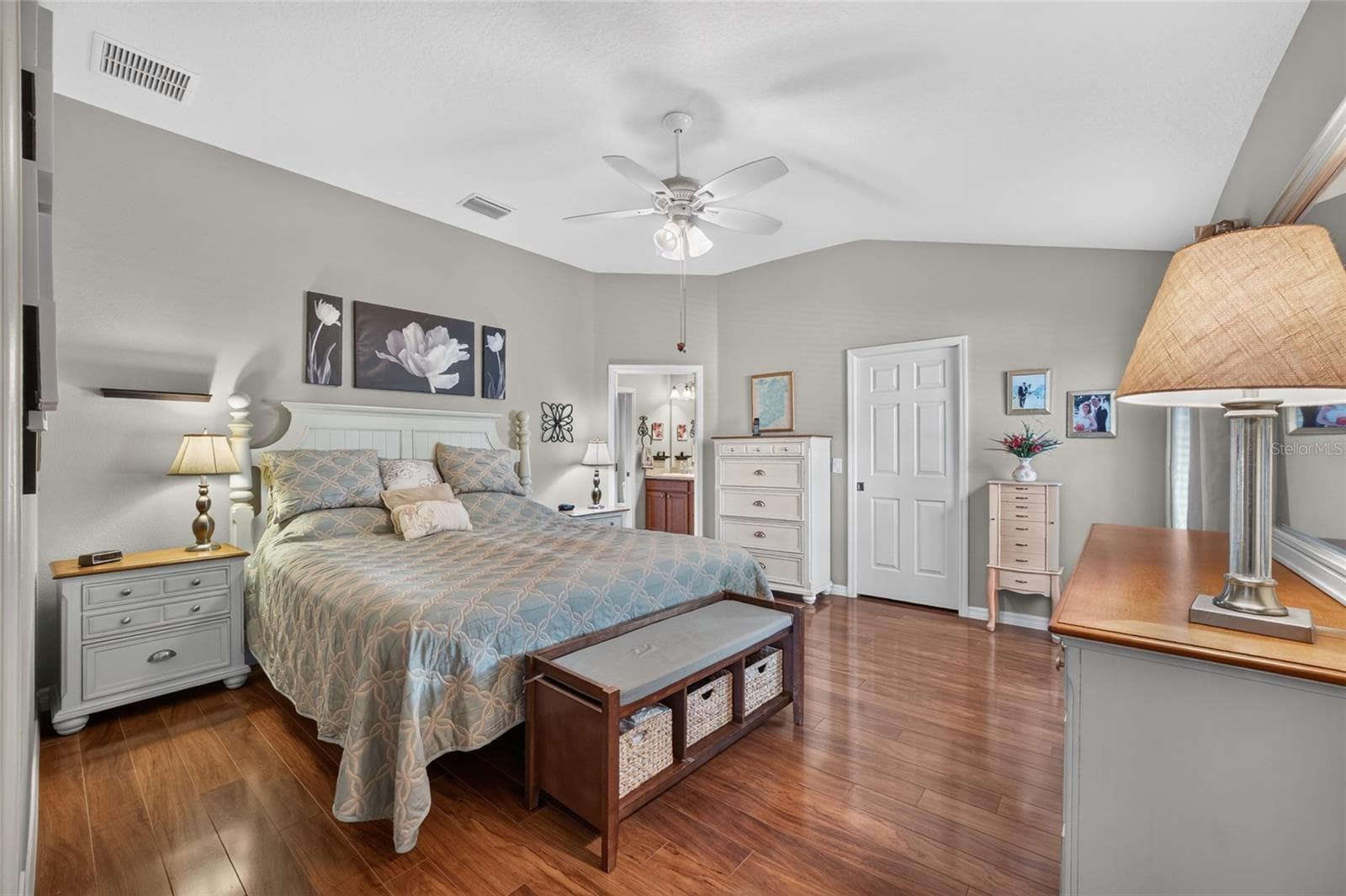Single Family Residence at 1648 PENNECAMP DR, THE VILLAGES, photo 21 of 52