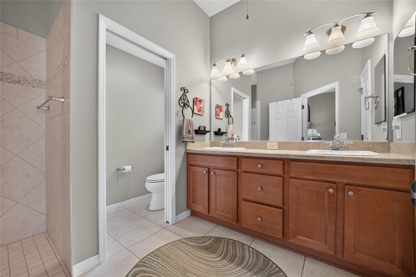 Single Family Residence at 1648 PENNECAMP DR, THE VILLAGES, photo 25 of 52