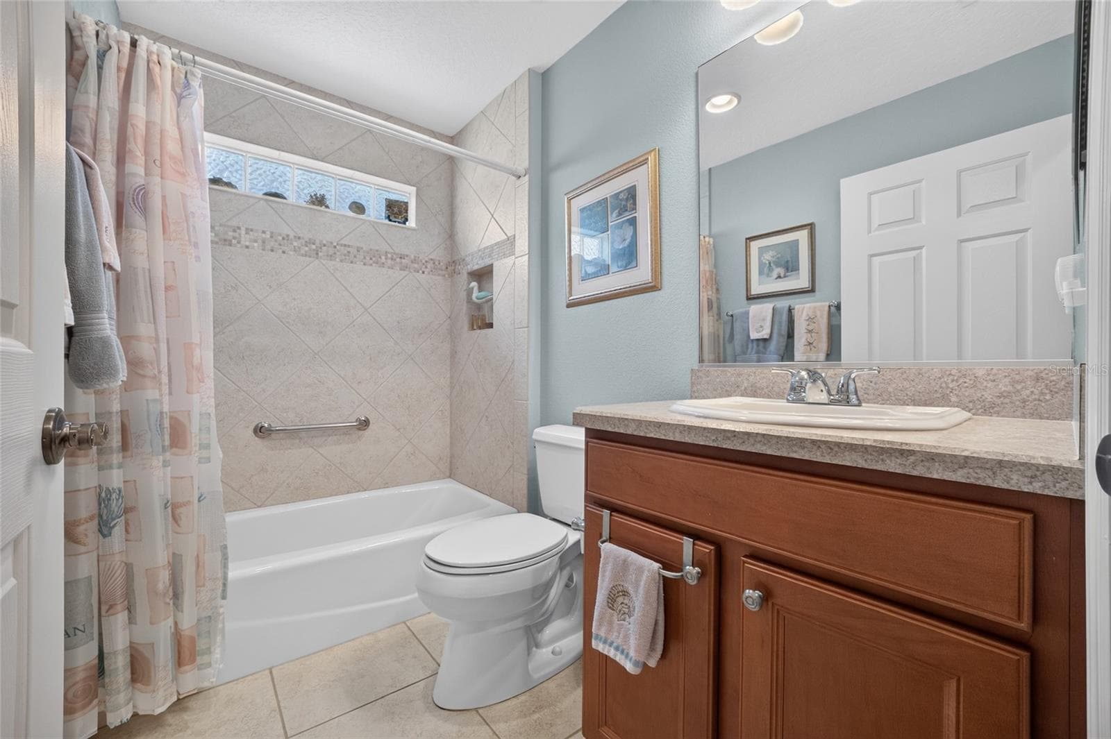 Single Family Residence at 1648 PENNECAMP DR, THE VILLAGES, photo 32 of 52