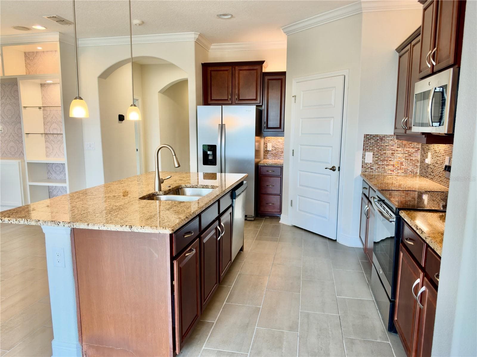 Single Family Residence at 16130 WIND VIEW LN, WINTER GARDEN, photo 13 of 45