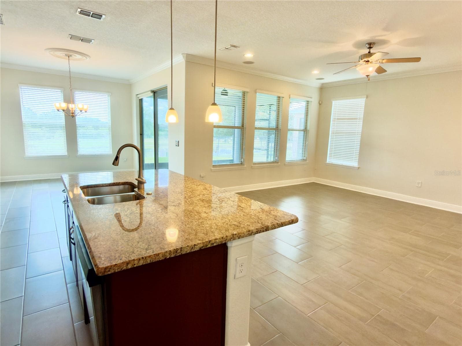Single Family Residence at 16130 WIND VIEW LN, WINTER GARDEN, photo 16 of 45