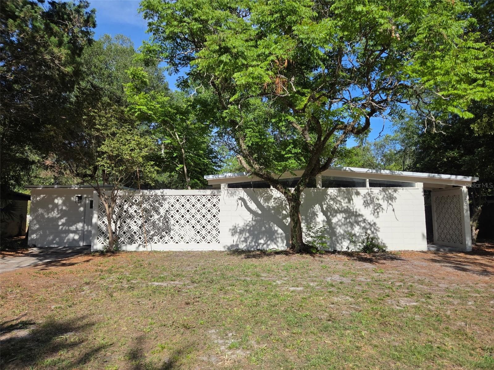 2839 NE 10TH DR