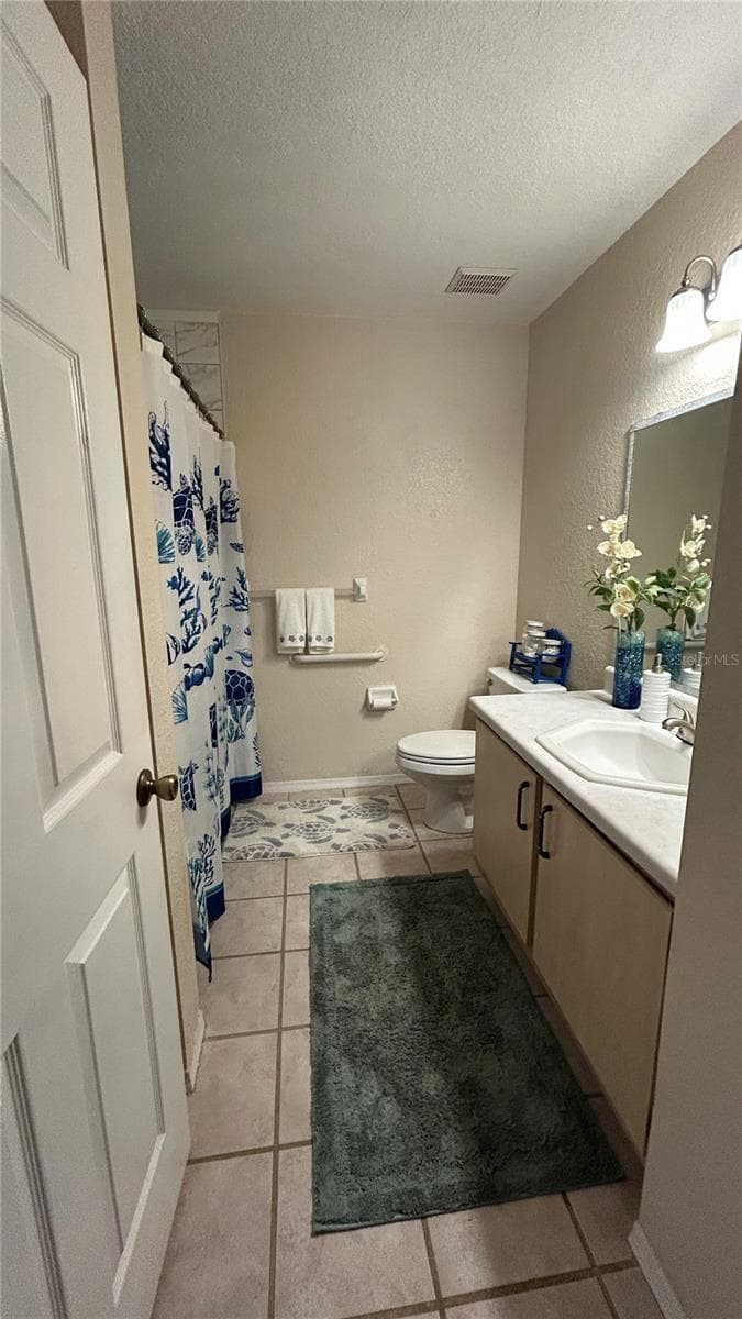 Condominium at 14037 FAIRWAY ISLAND DR #218, ORLANDO, photo 20 of 23
