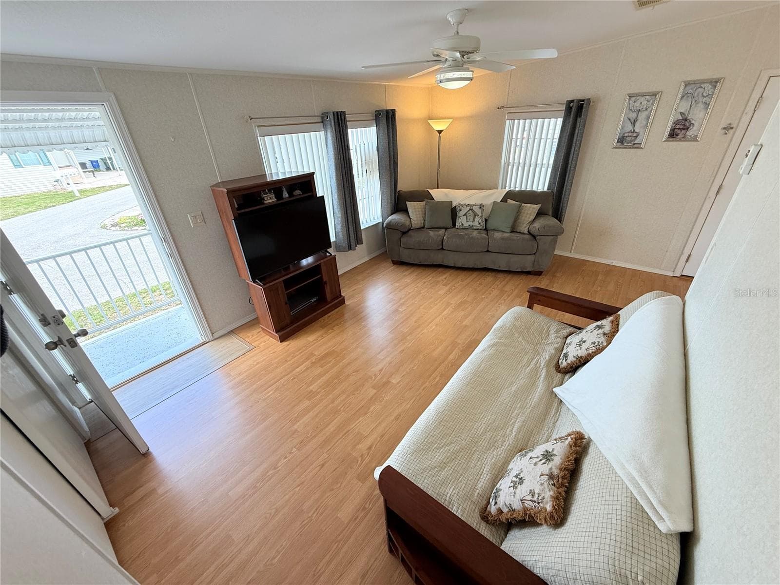 Manufactured Home at 2050 CHAMPION ST, SARASOTA, photo 4 of 65